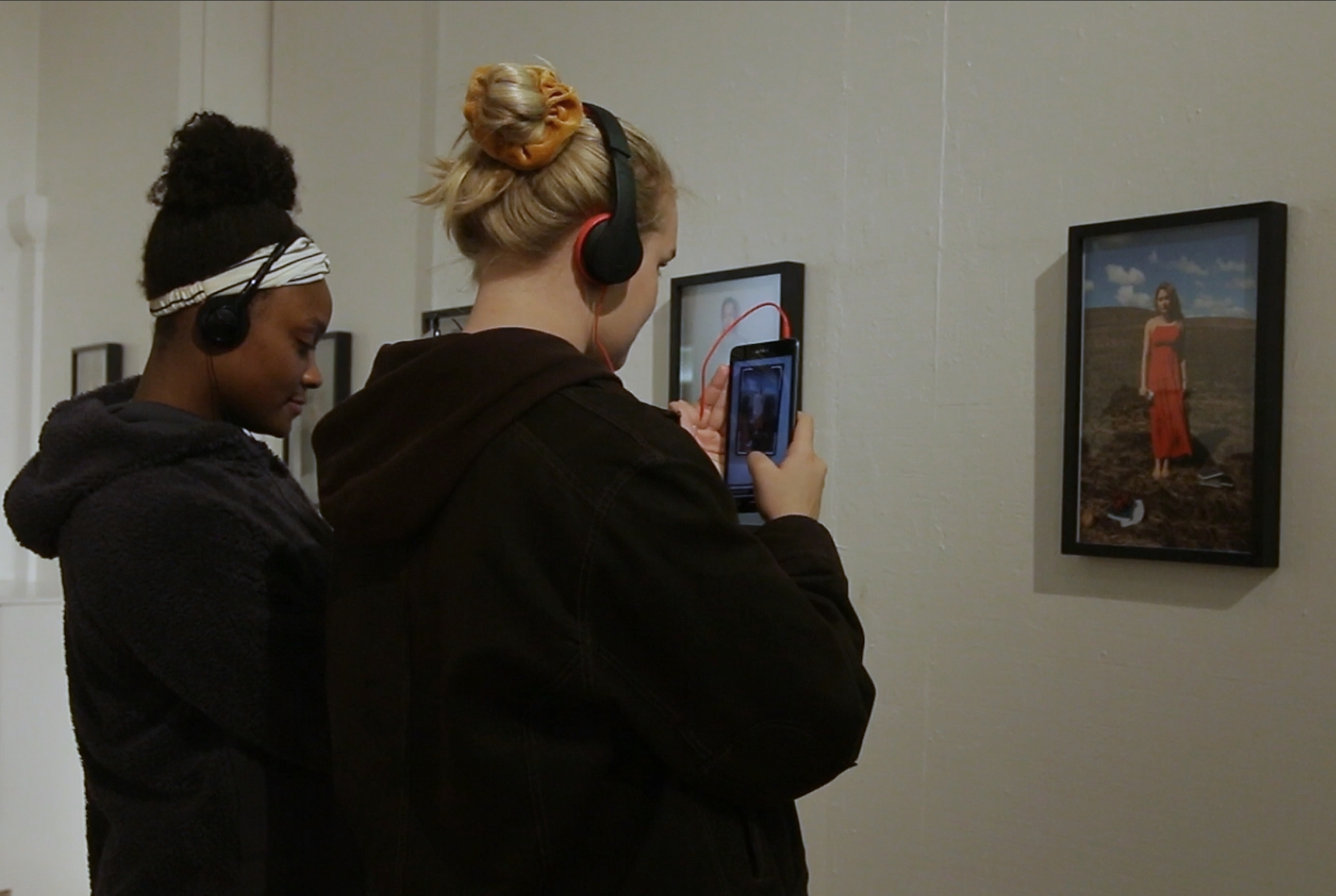 Facets of Expatriation - Augmented Photography Exhibition