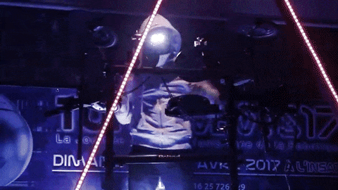 LED DRUM SHOW | TR17